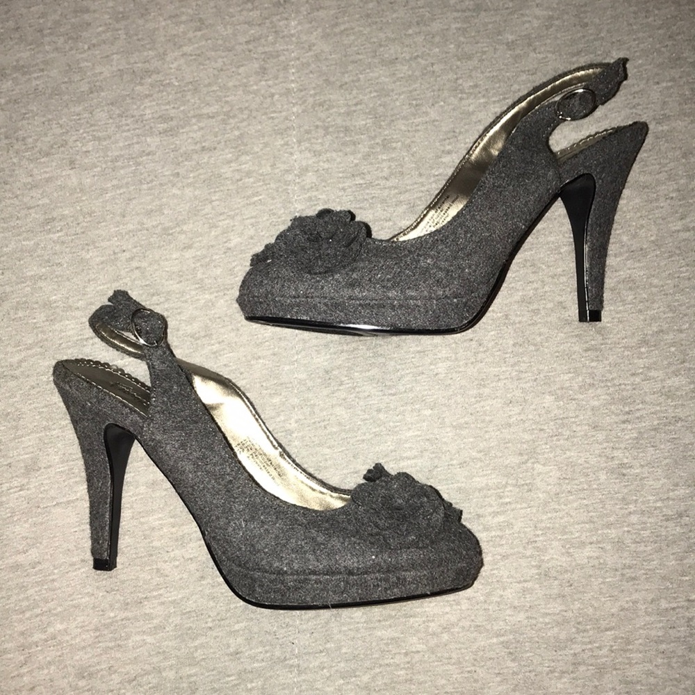 Gray Heels